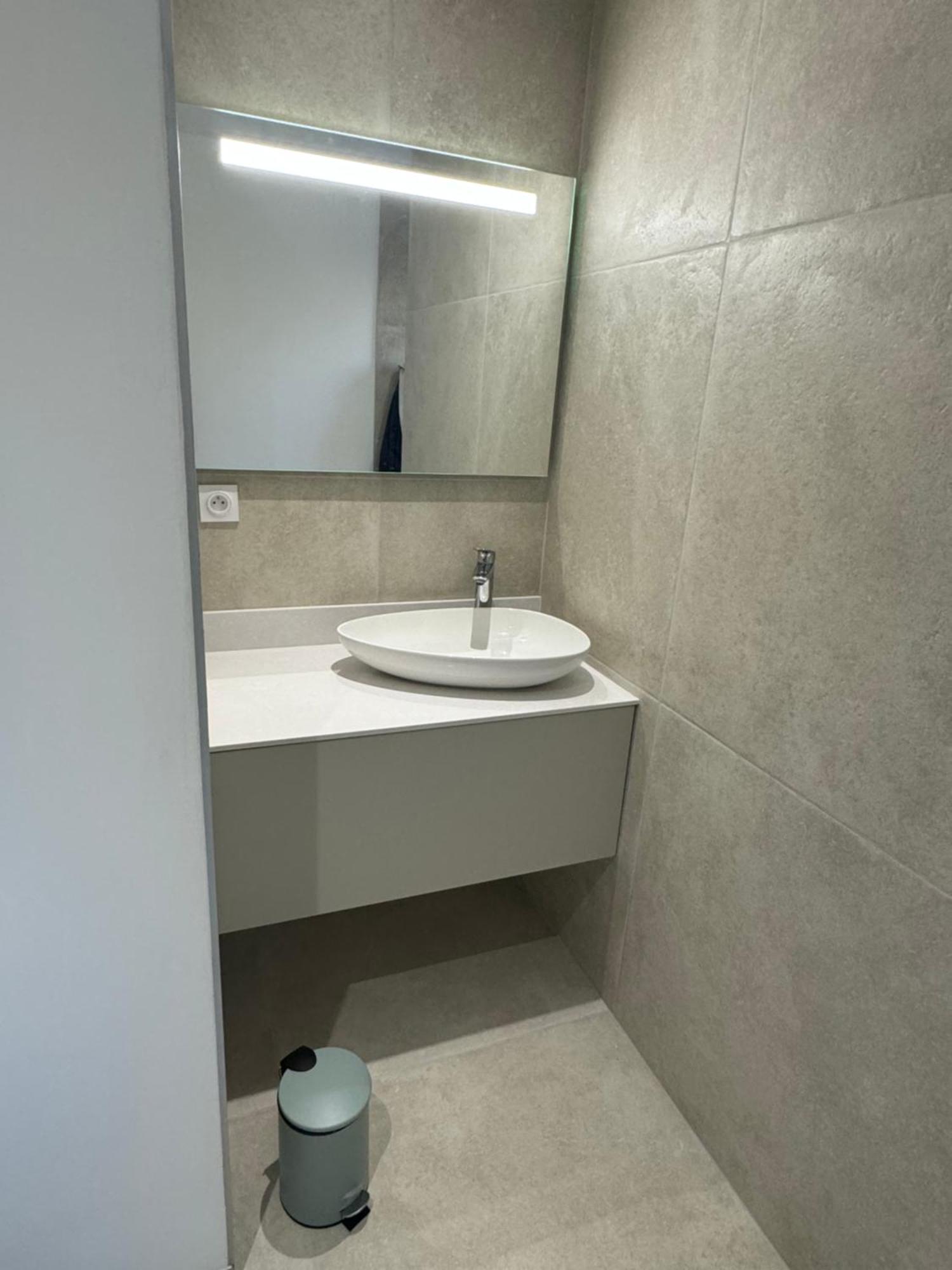 Chambre Privee Climatisee Avec Salle De Bains Partagee-Le Sapin Genay (Rhone) Zewnętrze zdjęcie