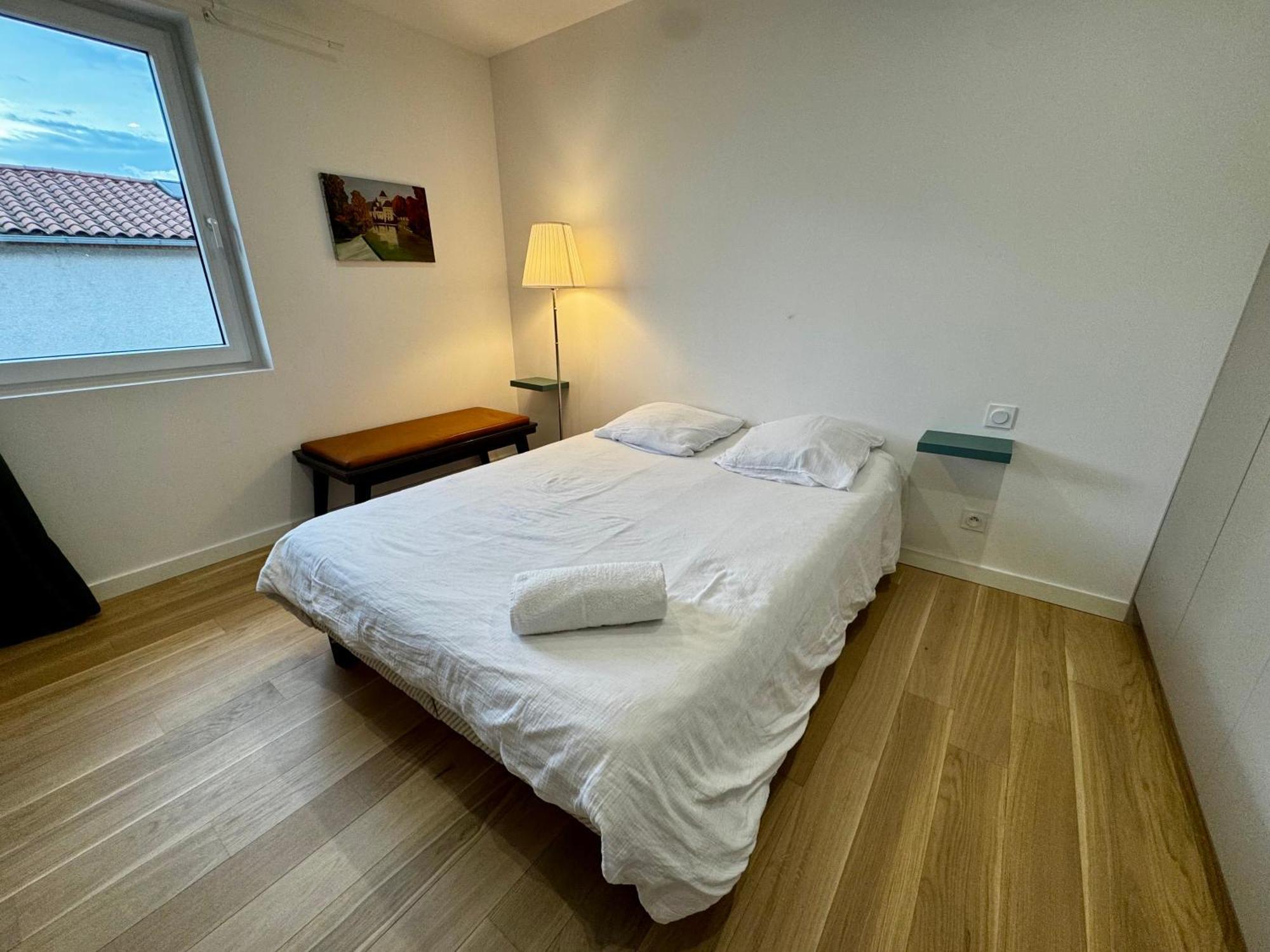 Chambre Privee Climatisee Avec Salle De Bains Partagee-Le Sapin Genay (Rhone) Zewnętrze zdjęcie